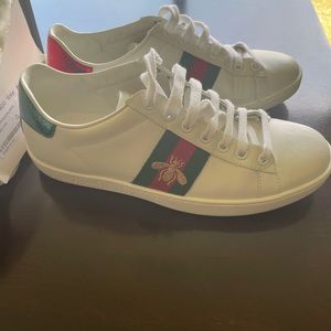 Gucci Bee Sneakers